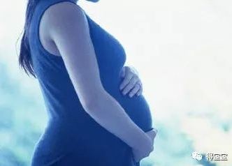 同样时间怀孕，为什么有的显怀而有的不显怀？或与胎儿健康有关？(图1)